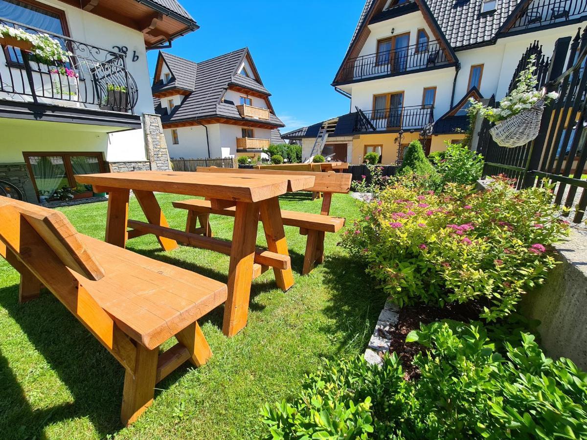 Willa Wrzos Bed & Breakfast Zakopane Bagian luar foto